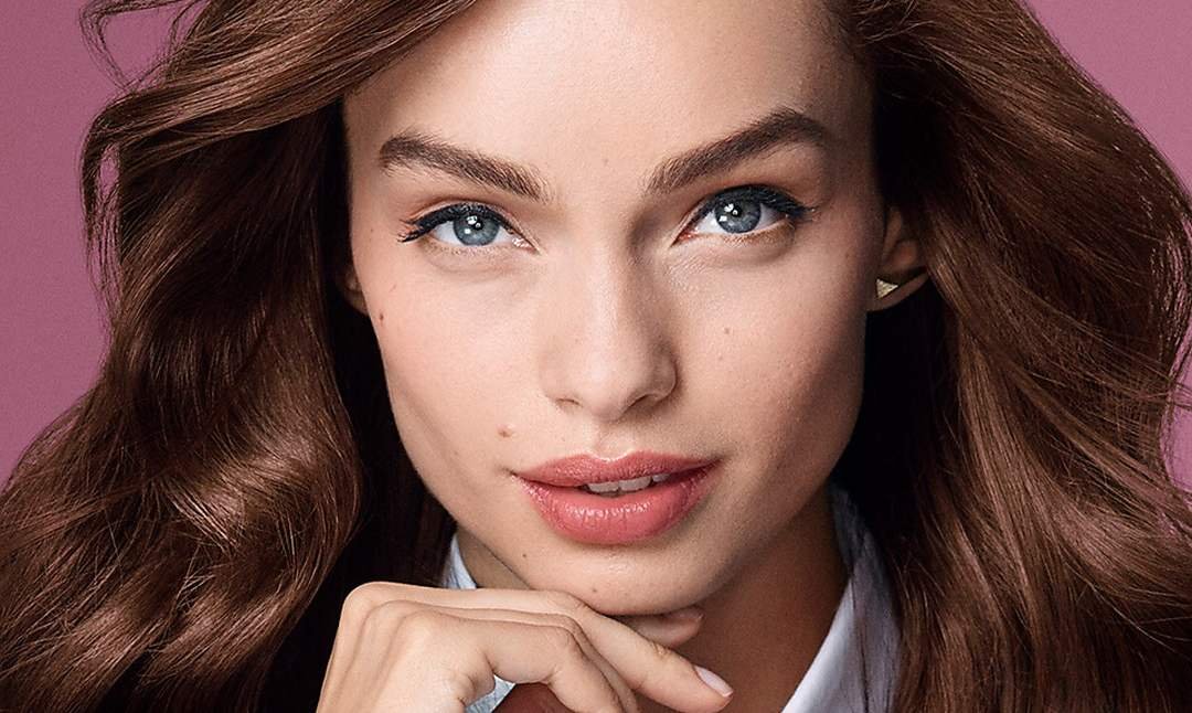 Cómo es el maquillaje para pieles sensibles con rojeces | L'Oréal Paris